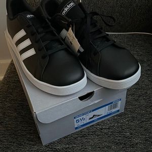 Adidas Women shoes Grand Court K